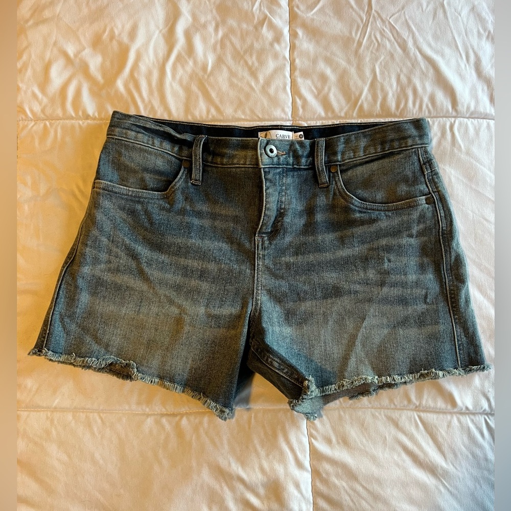 Carve jean shorts
